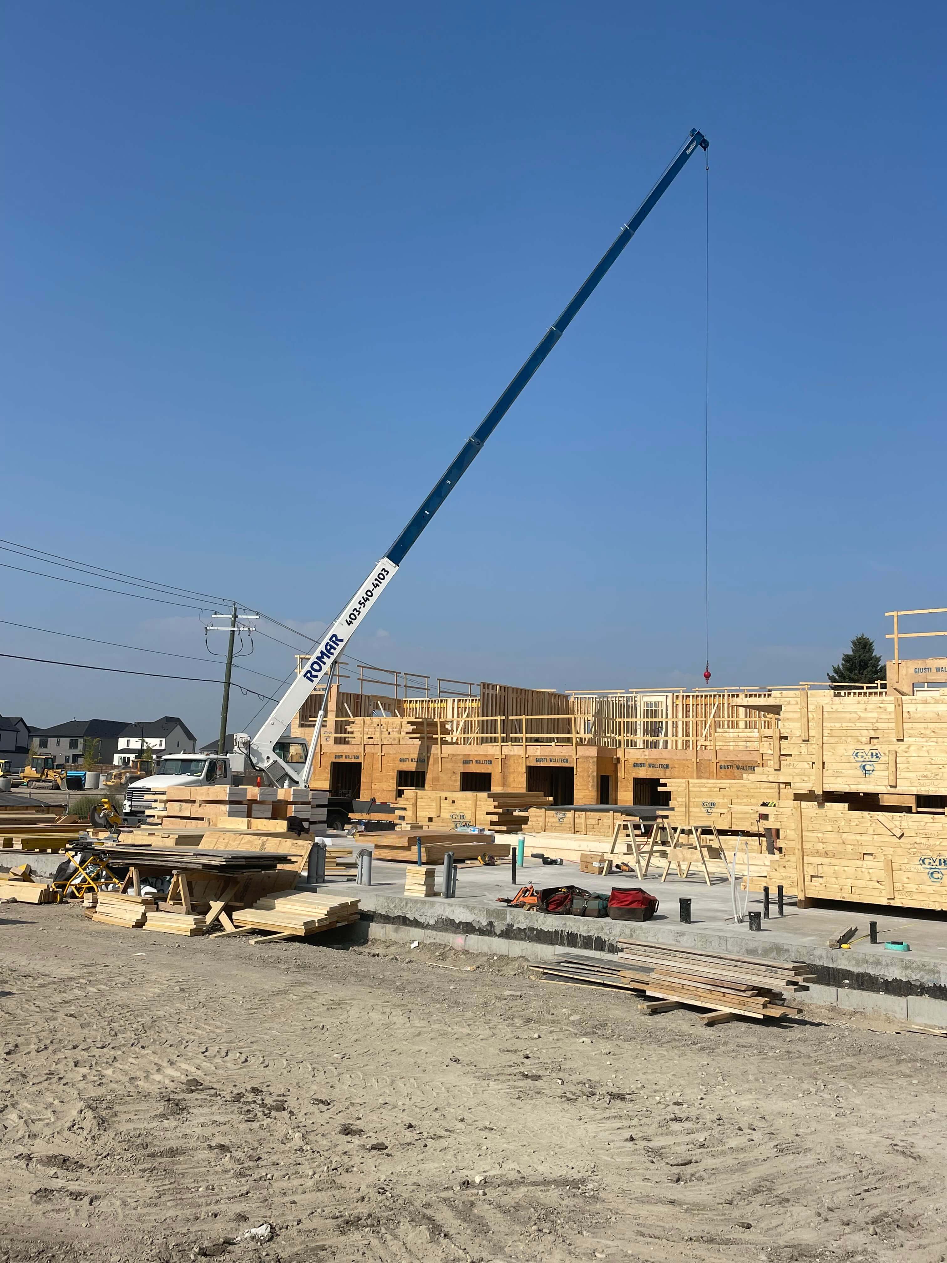 Residential & Commercial Construction Lifting
